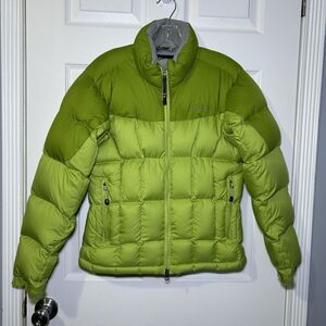 Marmot Jacket Women's Small Green 650 Fill Down Puffer Ski Hiking Zip Pockets